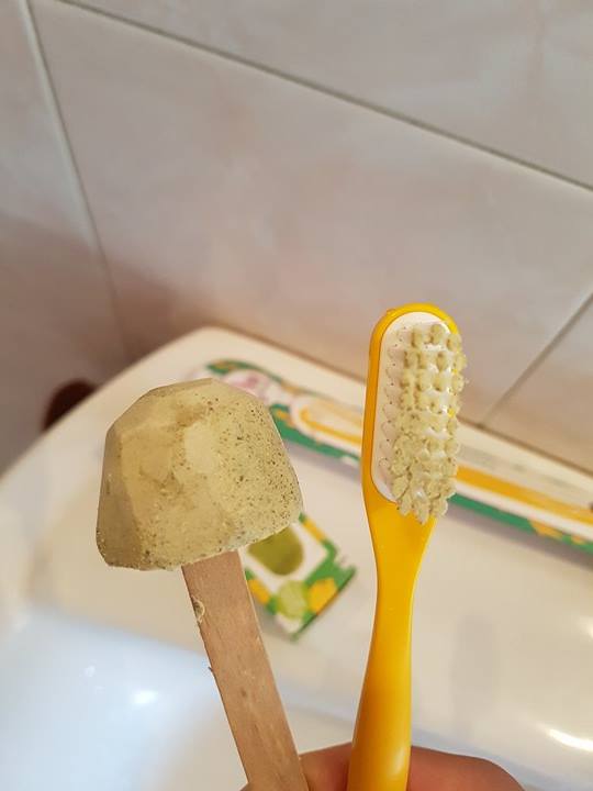 lamazuna spazzolino dentifricio prova