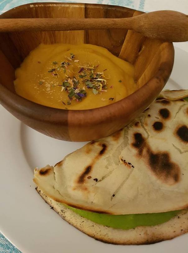 vellutata-di-carote-e-crepes